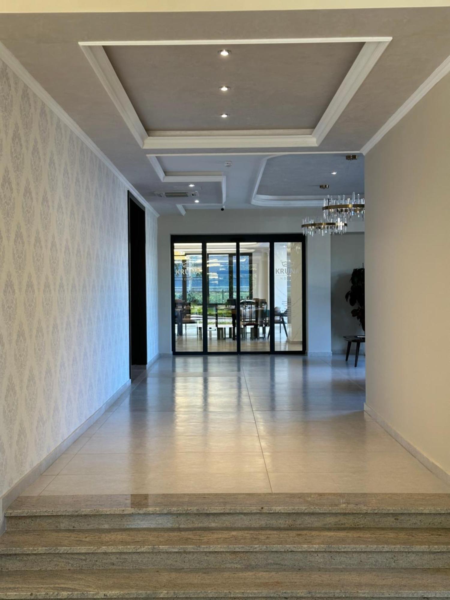 Nobel West Hotel Belgrade Exterior photo
